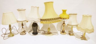 Pair of modern brass table lamps with Corinthian columns and further assorted table lamps (7)
