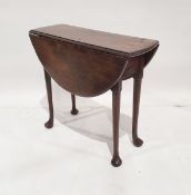 Antique oak gateleg table on tapering legs to pad feet H. 69cm x L. 68cm x W. 29cm, overall diameter