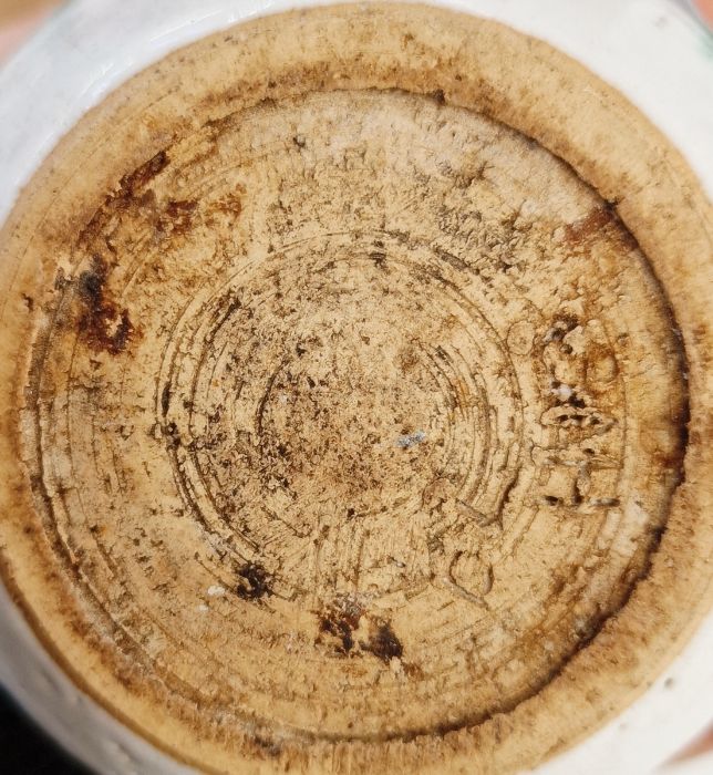 Mixed lot of studio pottery to include The Fulham Pottery jug, 'The Orkney Pottery' floral decorated - Image 10 of 18