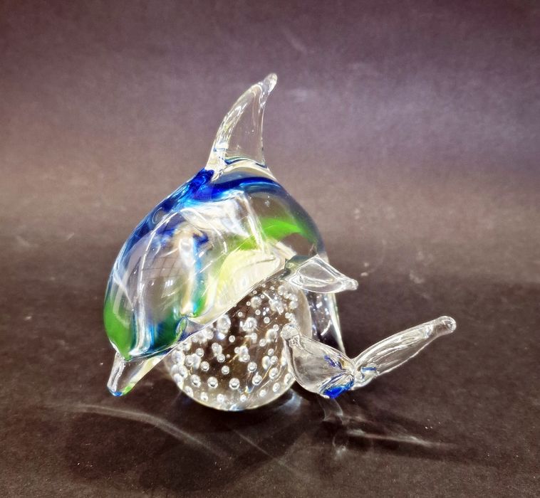V Nason & Co. Murano glass dolphin paperweight, signed to base,13cm high - Image 2 of 4