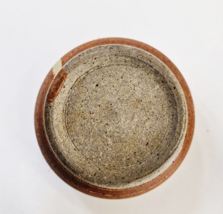 Seven similar studio pottery bowls, unmarked, a Paul Metcalfe studio pottery bowl (chips to top rim) - Image 5 of 6