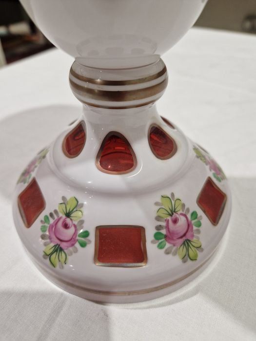 Late 19th/early 20th century Bohemian glass vase with white overlay cut back to cranberry glass, - Image 8 of 12