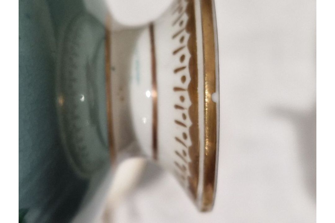 Collection of English and Continental pottery and porcelain, three Mintons pierced dessert plates - Image 13 of 35