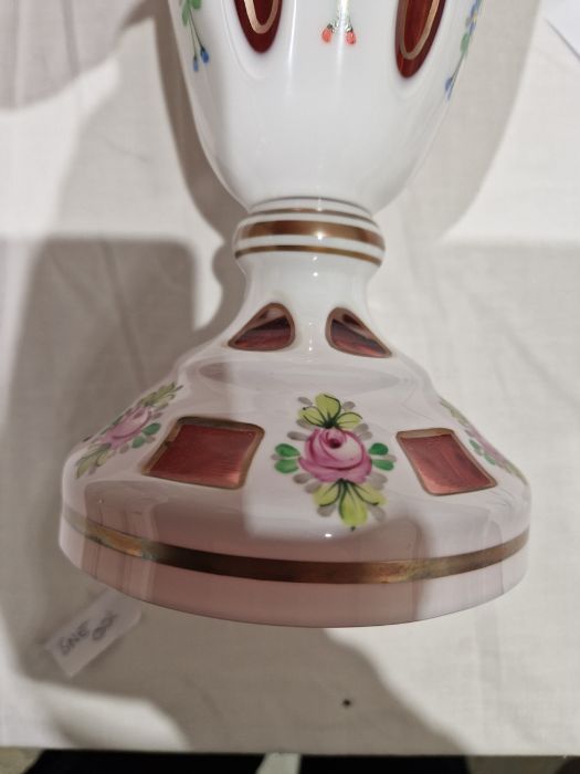 Late 19th/early 20th century Bohemian glass vase with white overlay cut back to cranberry glass, - Image 11 of 12