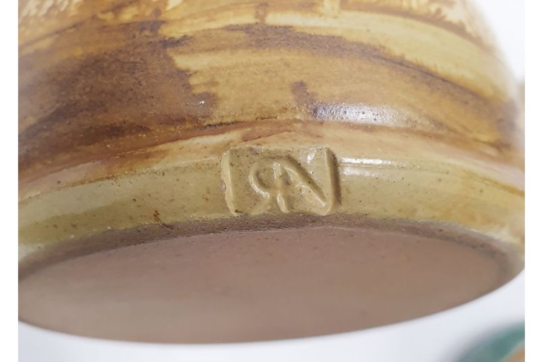 Peggy Ibbotson studio pottery pitcher with floral decoration on white ground 20cm, a pair of - Image 7 of 21