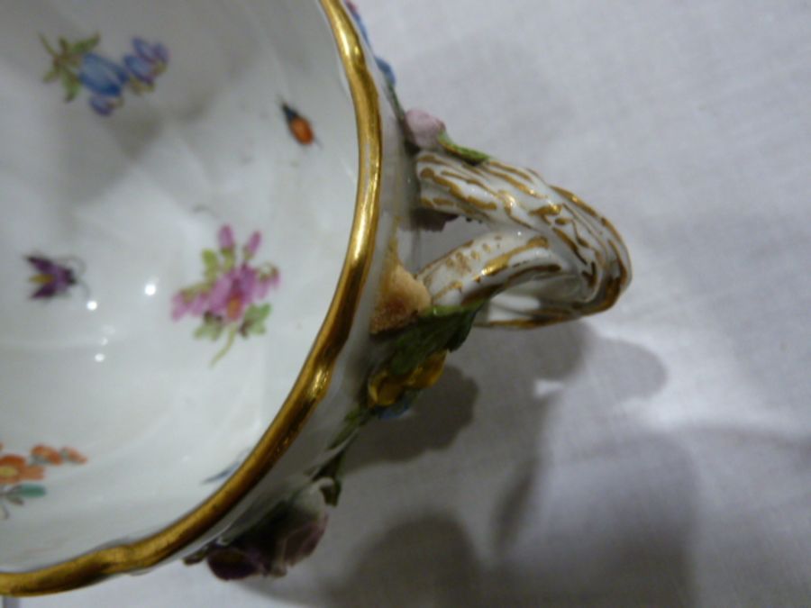 Two Meissen flower encrusted cabinet cups and saucers and a Continental porcelain lobed vase and - Image 7 of 14