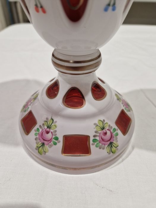 Late 19th/early 20th century Bohemian glass vase with white overlay cut back to cranberry glass, - Image 5 of 12