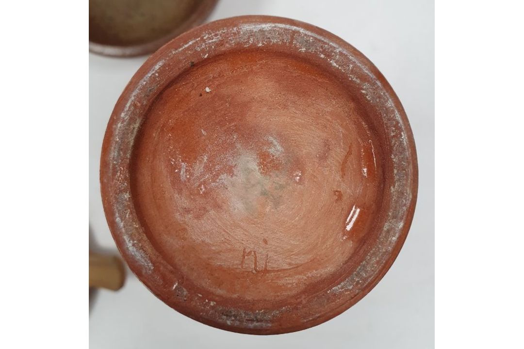 Peggy Ibbotson studio pottery pitcher with floral decoration on white ground 20cm, a pair of - Image 12 of 21