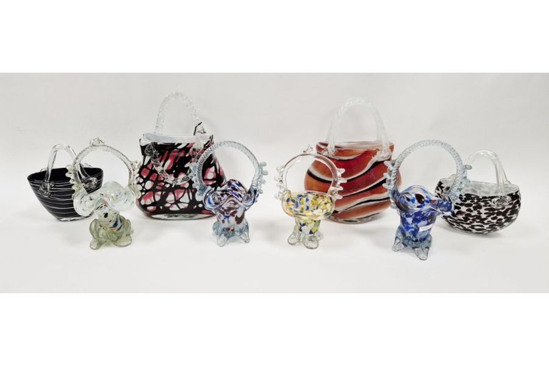 Laguna Murano glass vase in the form of a handbag, white cased glass with black and red swirls,
