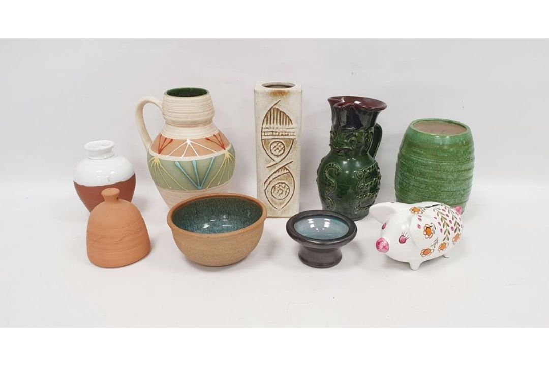 Peggy Ibbotson studio pottery pitcher with floral decoration on white ground 20cm, a pair of - Image 2 of 21