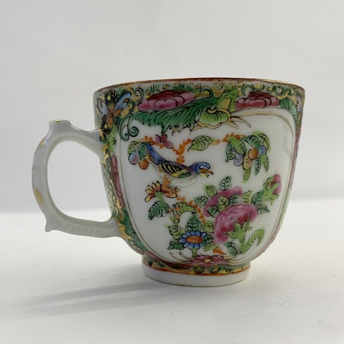 Pair 19th century Chinese canton porcelain cups with panels of figures, flowers and birds, in - Image 3 of 23