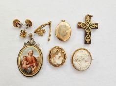 19th century tortoiseshell and gold pique cross pendant, two carved shell cameo brooches, a gold-