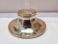 Silver and weighted capstan inkwell, Birmingham 1932