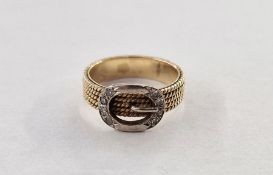 14ct gold, platinum and diamond buckle-shaped ring, the buckle set with eight small diamonds, 4.5g