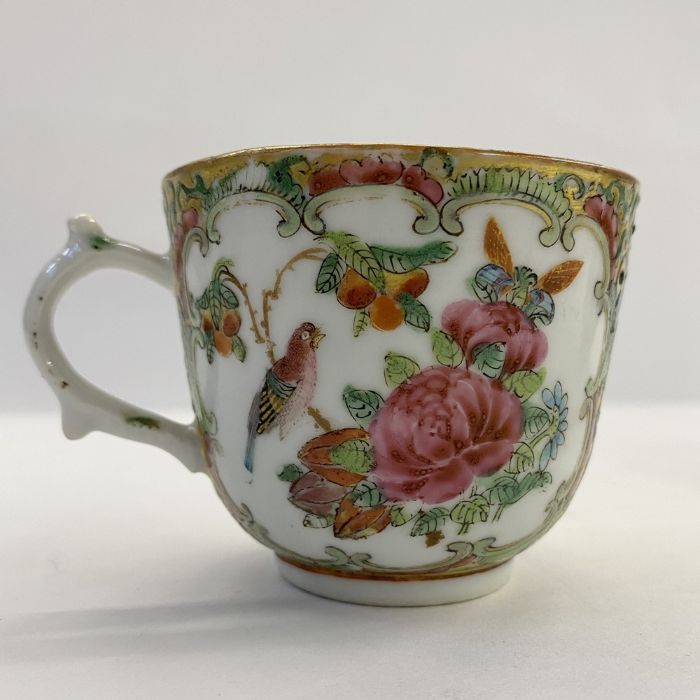 Pair 19th century Chinese canton porcelain cups with panels of figures, flowers and birds, in - Image 4 of 23