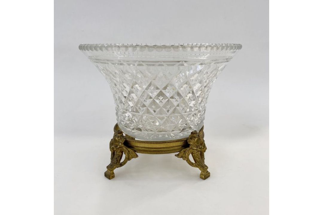 Antique cut glass bowl on gilt ormolu stand, the circular bowl with serrated edge, cross lozenge cut - Image 1 of 3