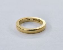 22ct gold wedding band, 7.4g