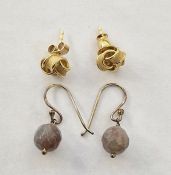 Pair of 9ct gold twist stud earrings, 2.5g approx. and a pair of drop earrings (2)