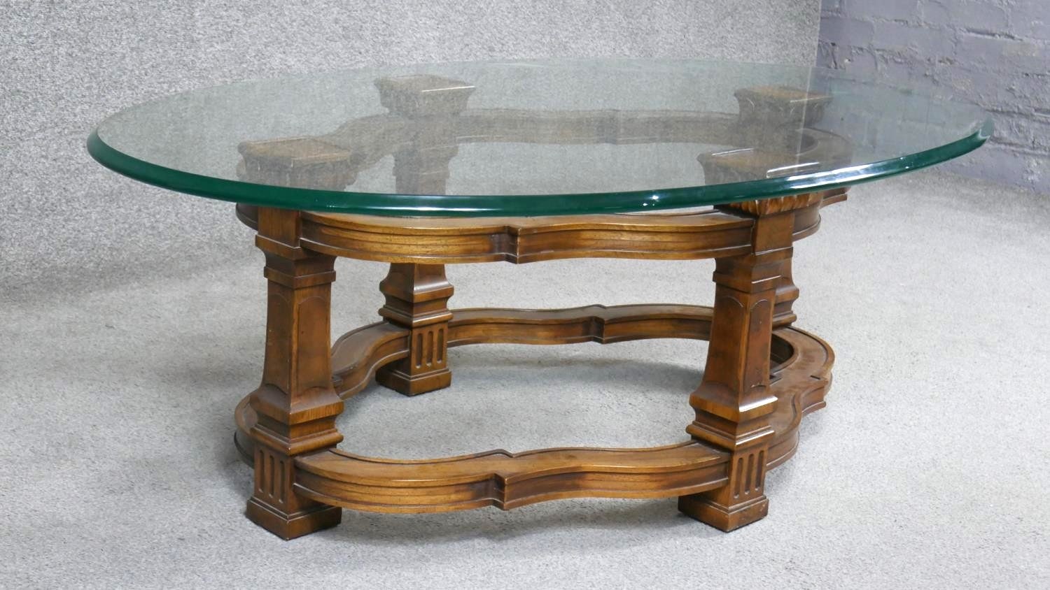 A Continental style walnut coffee table with plate glass top. H.43 W.130 D.80 - Image 2 of 5