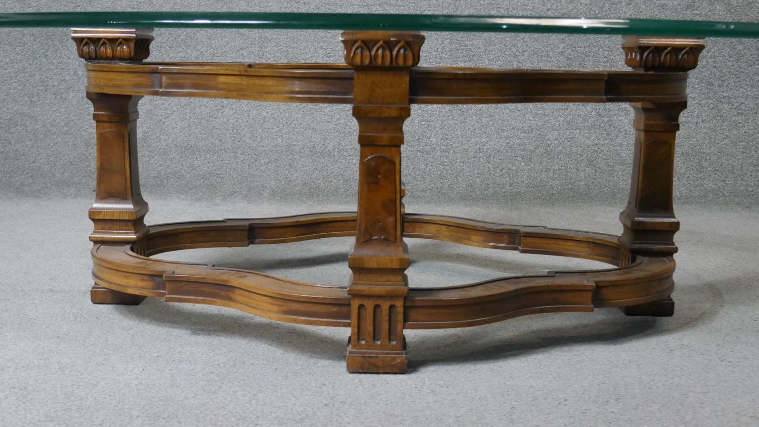 A Continental style walnut coffee table with plate glass top. H.43 W.130 D.80 - Image 4 of 5