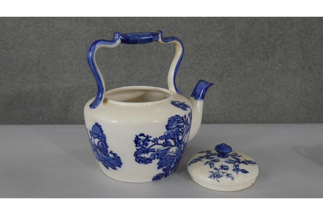 A blue and white Staffordshire ironstone tea pot, rose design along with a hand painted floral - Image 2 of 8
