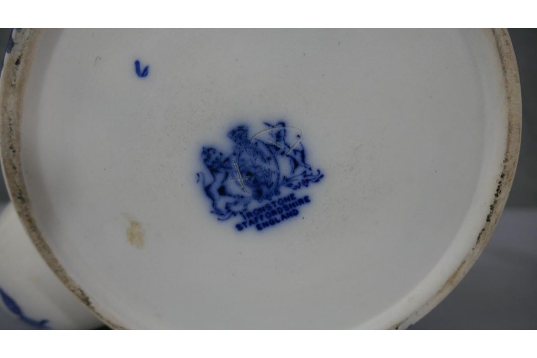 A blue and white Staffordshire ironstone tea pot, rose design along with a hand painted floral - Image 5 of 8
