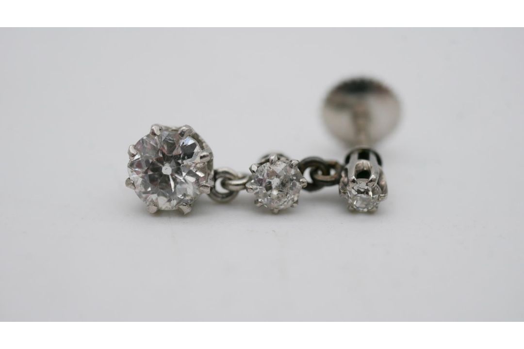 A pair of antique white metal (tested platinum) old cut diamond articulated drop earrings. Each - Image 2 of 5