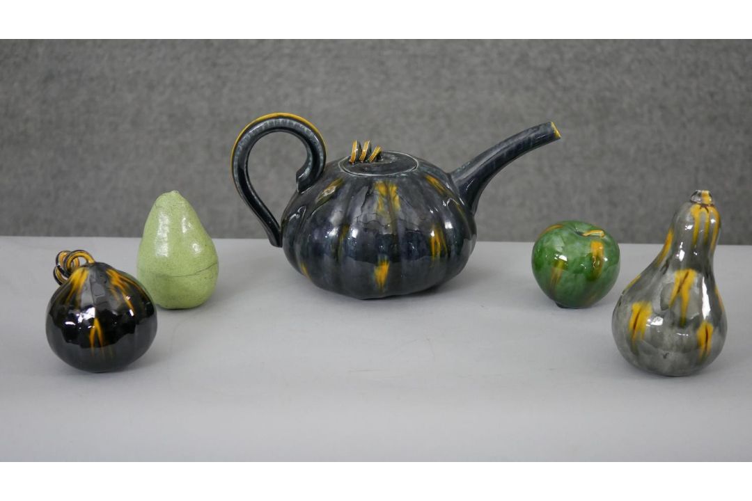 Kevin de Choisy (born 1954)- A studio pottery gourd teapot with four glazed ceramic gourds, three by - Image 1 of 5