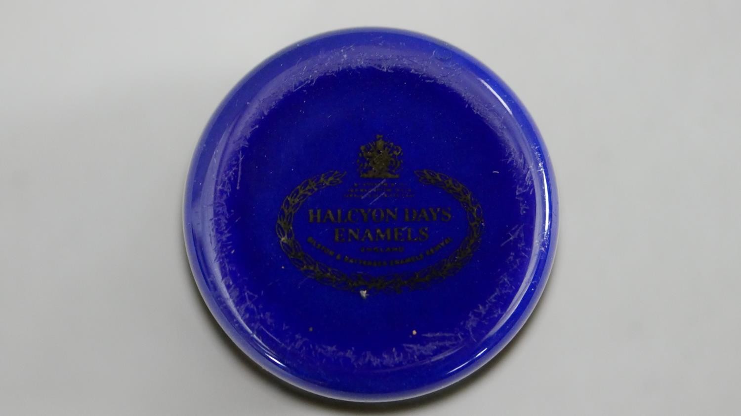 A collection of Halcyon Days enamels and an enamel trinket box. Including a Halcyon Days Verdi - Image 16 of 16