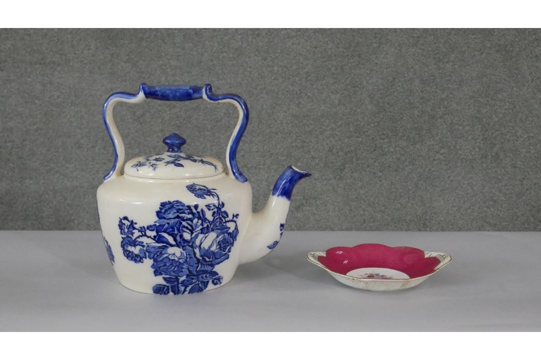 A blue and white Staffordshire ironstone tea pot, rose design along with a hand painted floral - Image 1 of 8