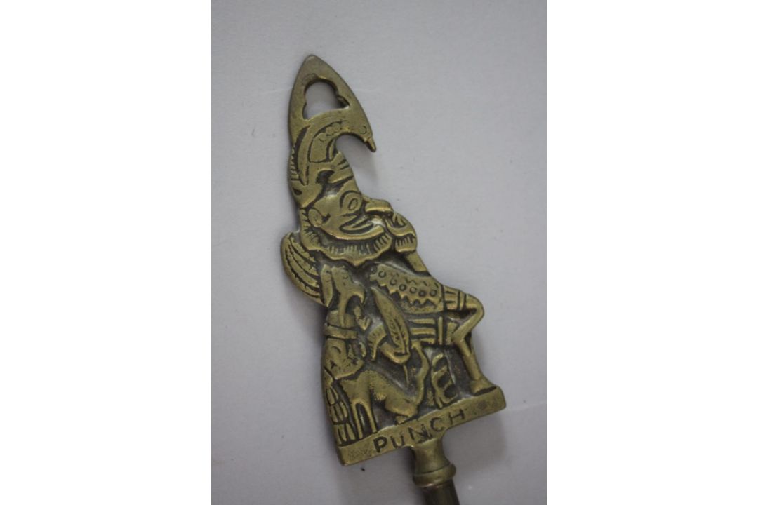 A framed painted plastic tile effect picture of Punch and Judy along with two horse brasses and fire - Image 5 of 9
