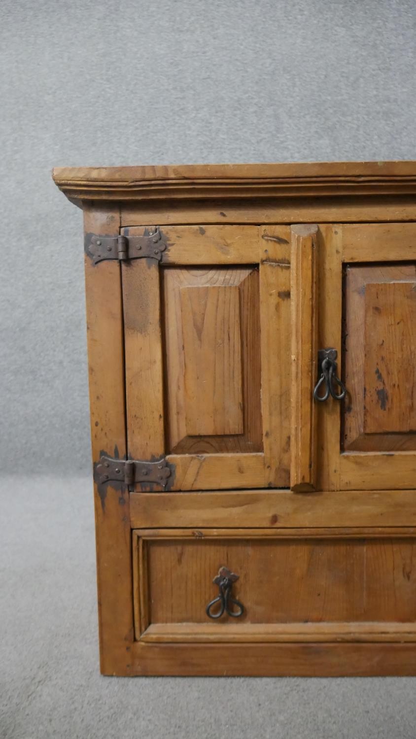 Side cabinet, Chinese pine. H.69 W.92 D.41cm - Image 3 of 7