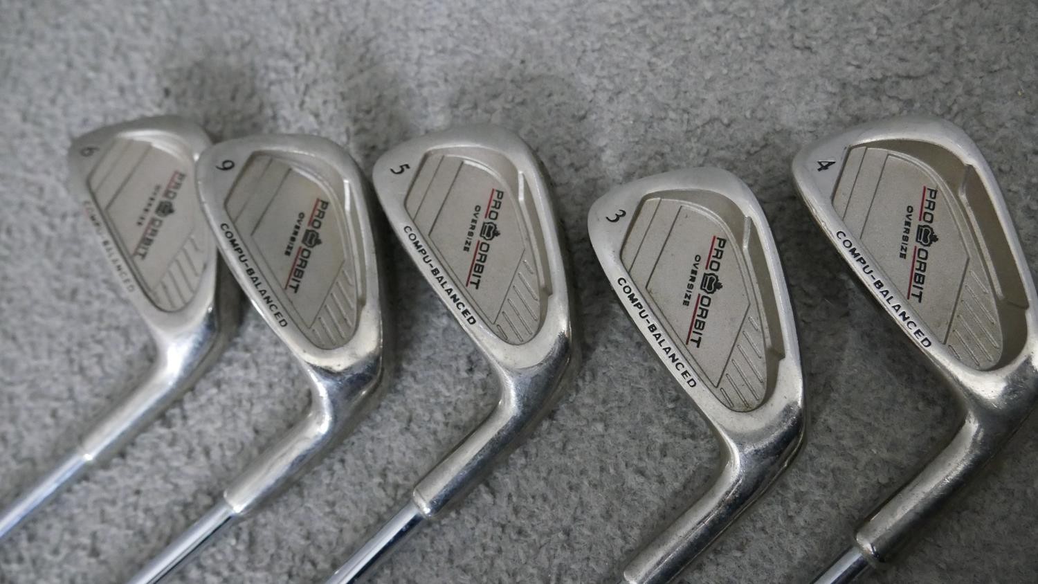 A full set of irons and woods in leather effect gold bag. H.111 W.30 D.36cm - Image 11 of 15