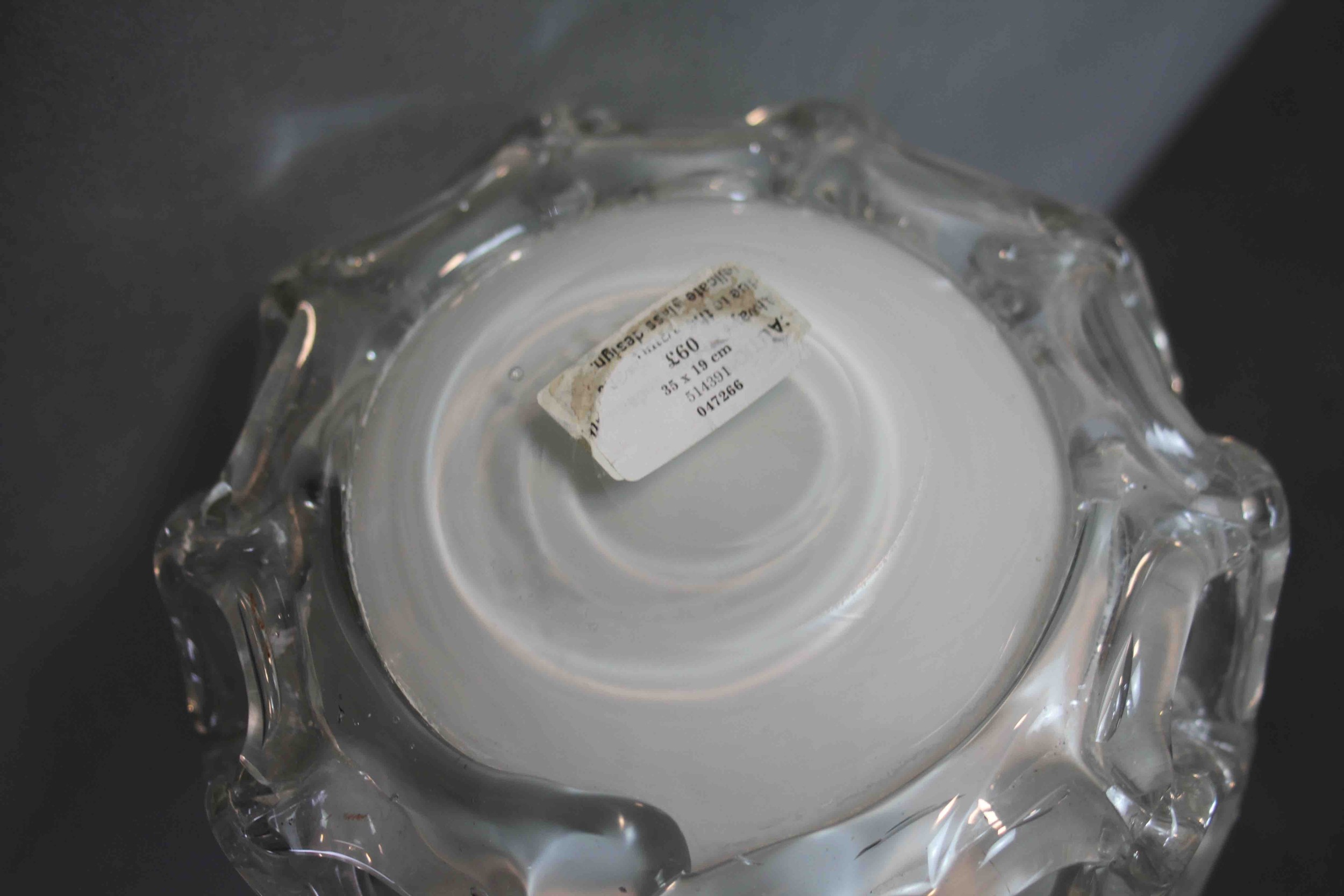 A white and clear Art Glass vase with open work netting design. Label verso. H.31 Diam.20cm. - Image 3 of 4