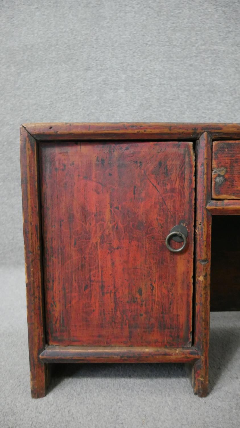 Low sideboard, Chinese 19th century painted. H.40 W.147 D.26cm - Image 4 of 7