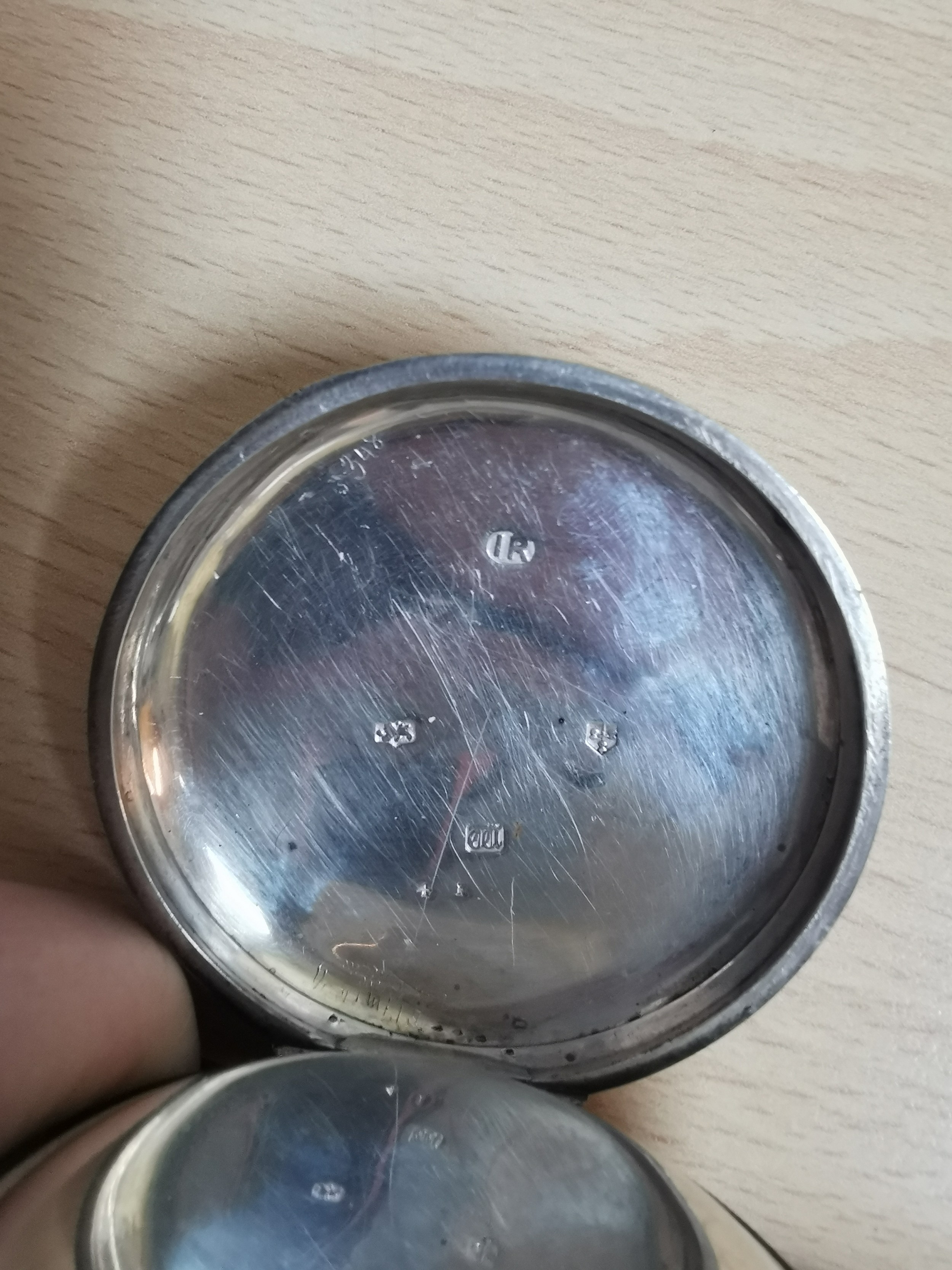 A Victorian silver gentleman's pocket watch with white enamel dial and black Roman numerals. ( - Image 4 of 5