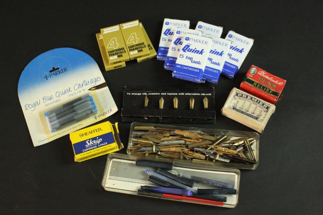 A collection of fountain pen nibs and cartridges, including Parker, R. Esterbrook, Platignum and - Image 1 of 5