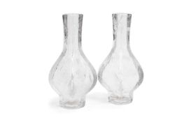 ATTRIBUTED TO BACCARAT: A PAIR OF LATE 19TH CENTURY 'JAPONISME' CRYSTAL GLASS VASES