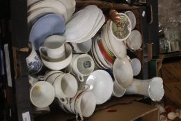 A TRAY OF ASSORTED CERAMICS (TRAYS NOT INCLUDED)