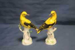 A PAIR OF COPELAND SPODE BIRD ORNAMENTS