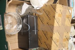 A TRAY OF GLASSWARE AND CERAMICS TO (TRAYS NOT INCLUDED)