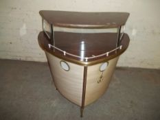 A RETRO BAR DEPICTING A SHIP