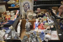 TWO TRAYS OF ASSORTED CERAMICS TO INCLUDE CONTINENTAL STYLE FIGURES (TRAYS NOT INCLUDED)