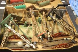 A QUANTITY OF HORNBY SIGNALS AND CROSSINGS (Boxes and trays not included)