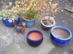 A COLLECTION OF CERAMIC LARGER PLANTER POTS