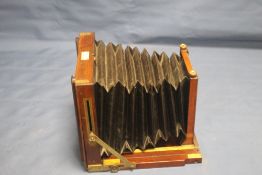 A LATE 19TH CENTURY | G HARE| BELLOWS PLATE CAMERA