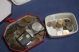 A COLLECTION OF BRITISH AND WORLD COINS