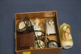 A SMALL BOX OF COLLECTABLE'S TO INCLUDE A PICTURE FRAME, SCENT BOTTLE ETC