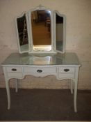 A MODERN SERPENTINE FRONTED TRIPPLE MIRROR DRESSING TABLE BY WINDSOR FURNITURE