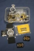 A COLLECTION OF BADGES, CUFFLINKS ETC